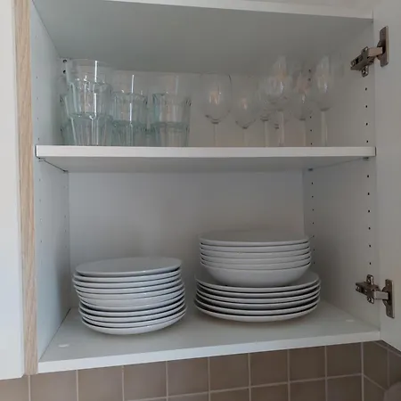 Cozy Home, 7 Beds, Wifi, Kitchen, Balcony, Center Tatil Evi