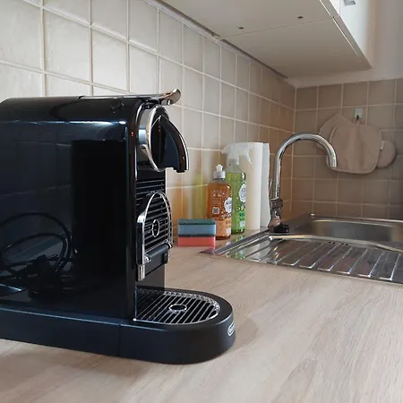 Dom wakacyjny Cozy Home, 7 Beds, Wifi, Kitchen, Balcony, Center Bielefeld