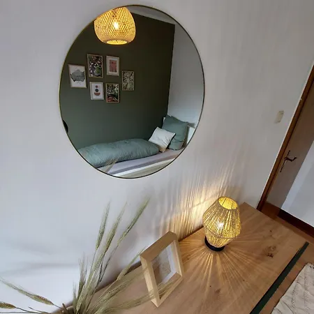 Cozy Home, 7 Beds, Wifi, Kitchen, Balcony, Center Dom wakacyjny