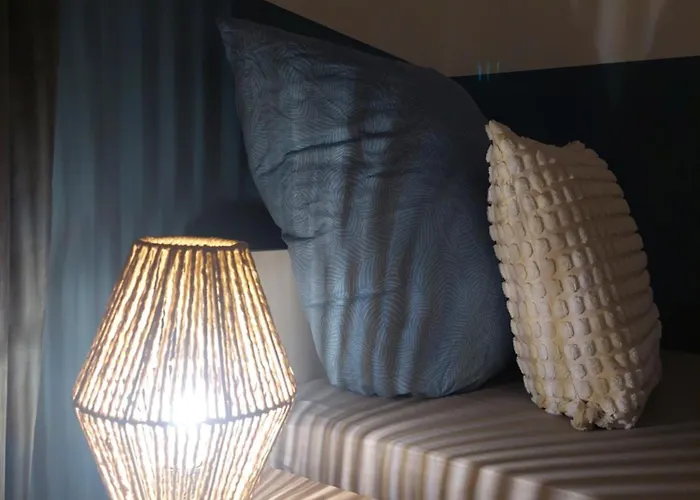 Cozy Home, 7 Beds, Wifi, Kitchen, Balcony, Center Feriehus