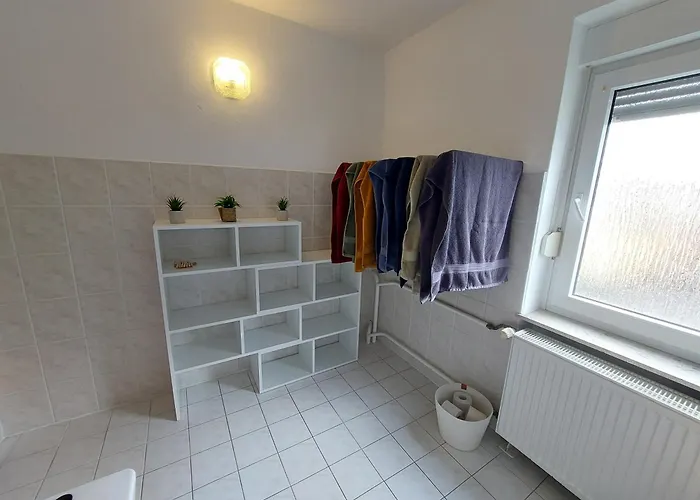 Cozy Home, 7 Beds, Wifi, Kitchen, Balcony, Center 度假居 比勒费尔德